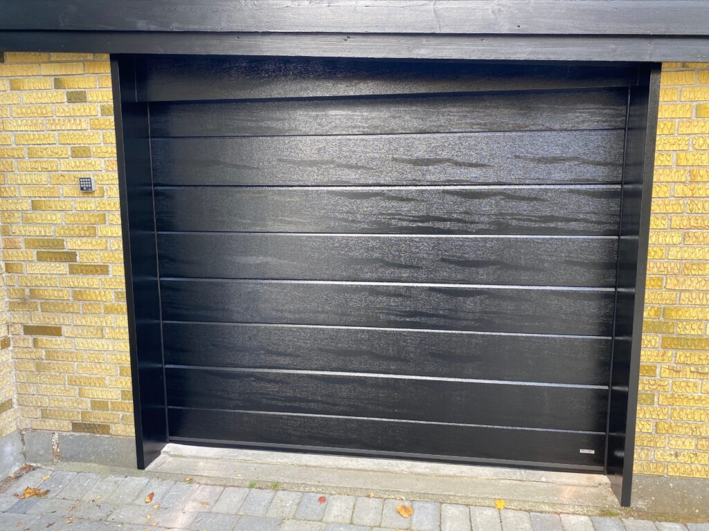 Basic 25 m. inddaekning Ral 9005