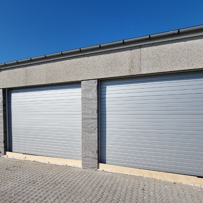 Eksklusiv garageport monteret 1